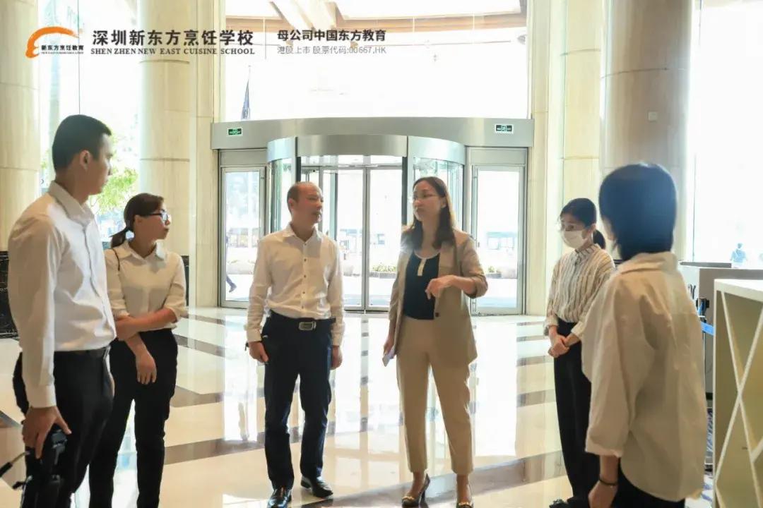 同学们就业情况如何，这一次我们去彭年万丽酒店做了跟踪 