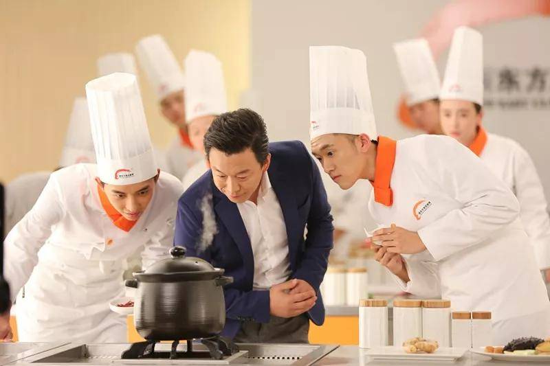 2022年学什么技术更利于普通人实现翻身与逆袭 