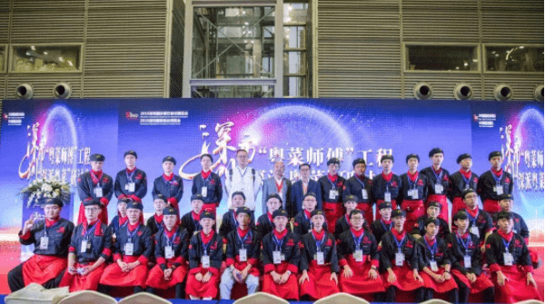 深圳新东方烹饪学校这些优势是普通高中不能替代的 深圳新东方烹饪学校这些优势是普通高中不能替代的
