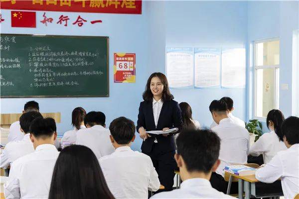 新职业教育法5月1日实施 想上深圳新东方有哪些影响