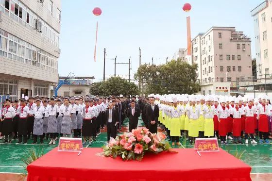 职教活动月｜与普高相比，报读深圳新东方有哪些优势？
