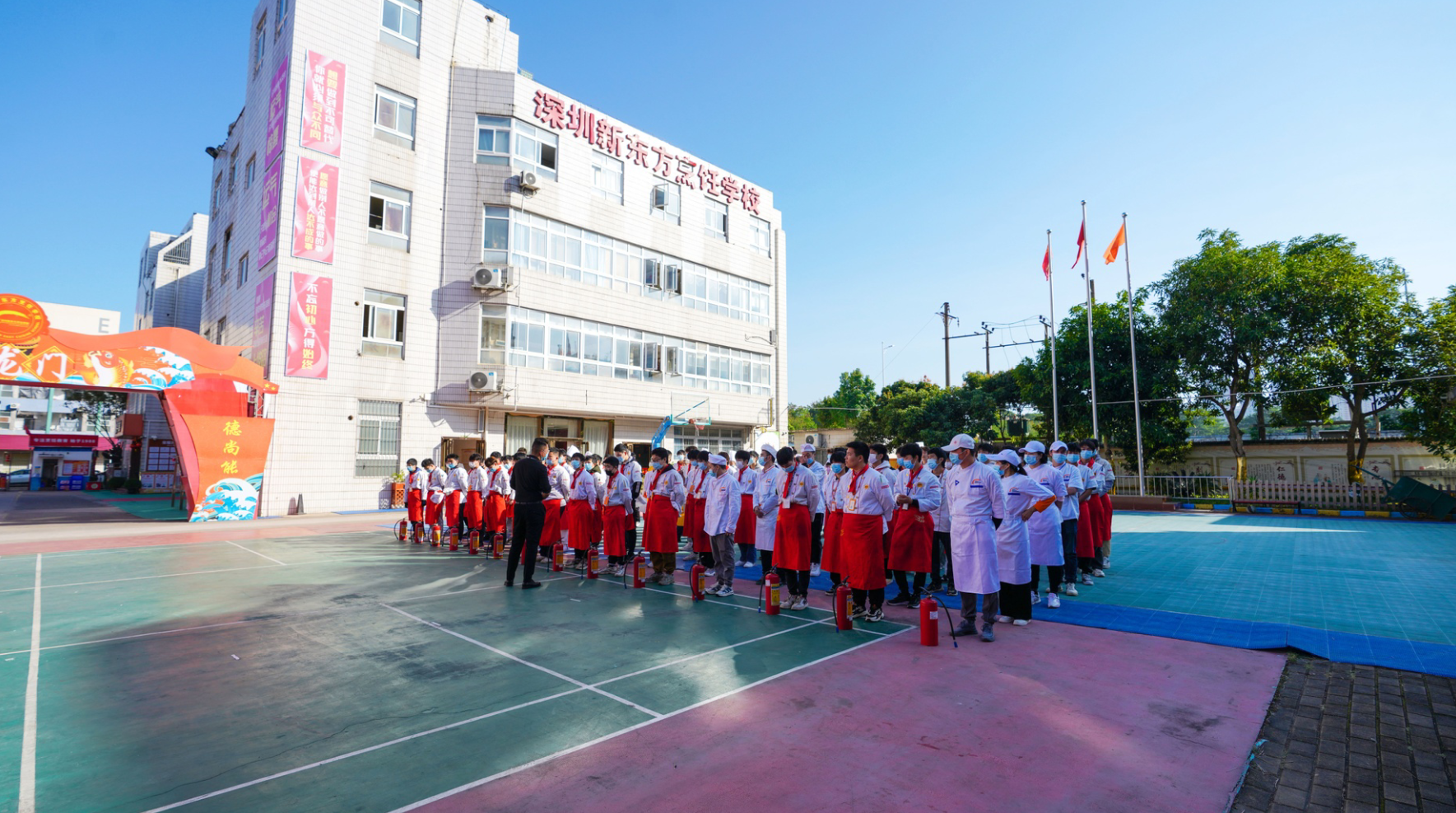 “火”速行动 防患未“燃” 深圳新东方烹饪学校成功开展消防演练