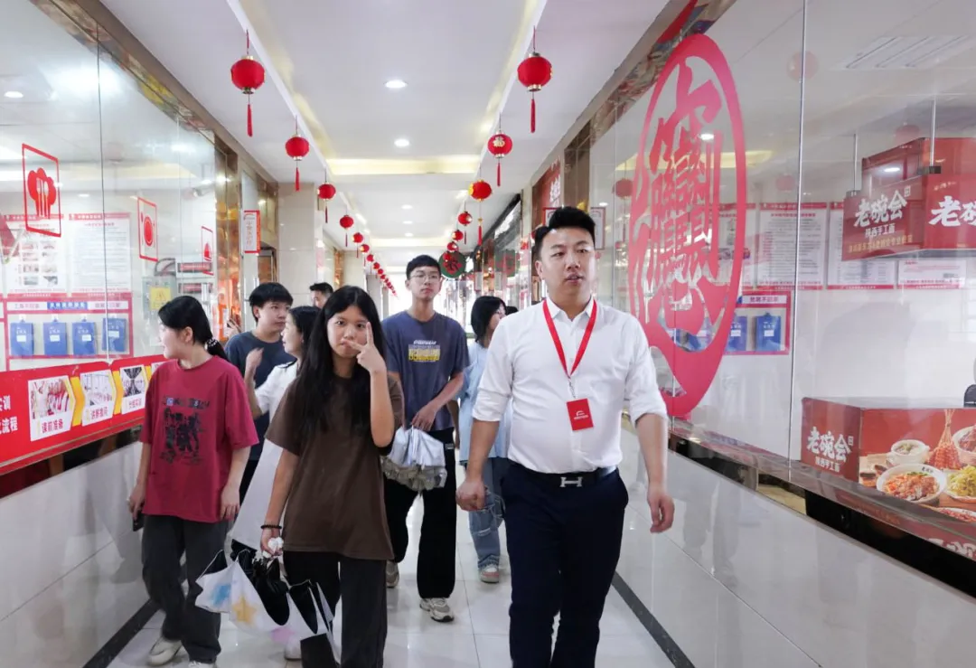 研学之旅 感受烹饪魅力 研学之旅 感受烹饪魅力