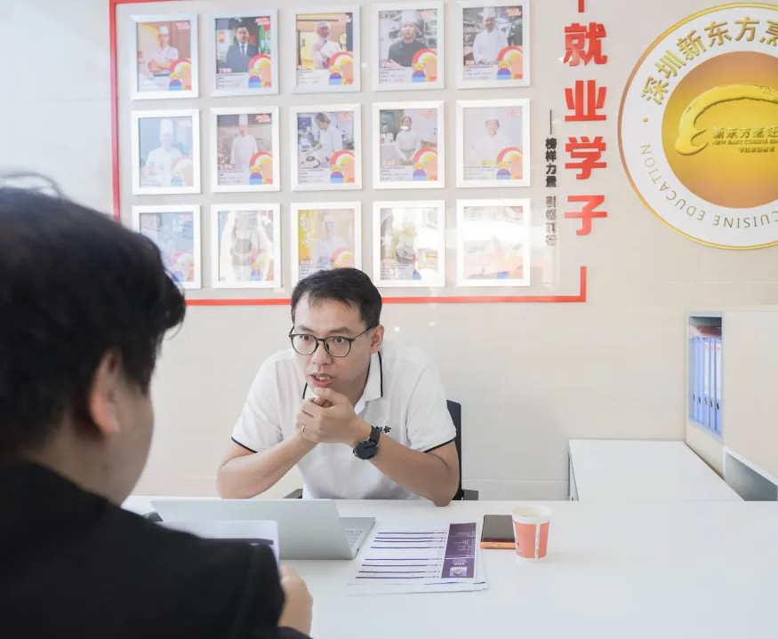 携手名企·启航未来!老碗会专场宣讲会圆满落幕! 携手名企·启航未来!老碗会专场宣讲会圆满落幕!