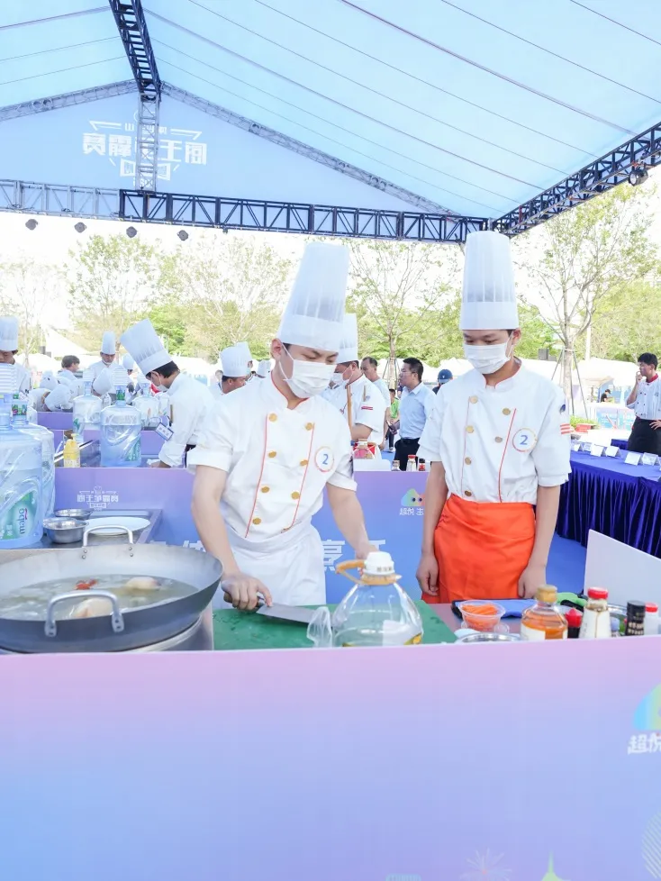 喜报！深圳新东方烹饪学校学子在坪山区第二届 “粤菜师傅” 厨王争霸赛斩获佳绩   