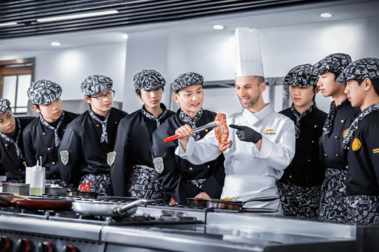 喜报！新东方闪耀全国职业技能大赛，1金1铜6优胜！