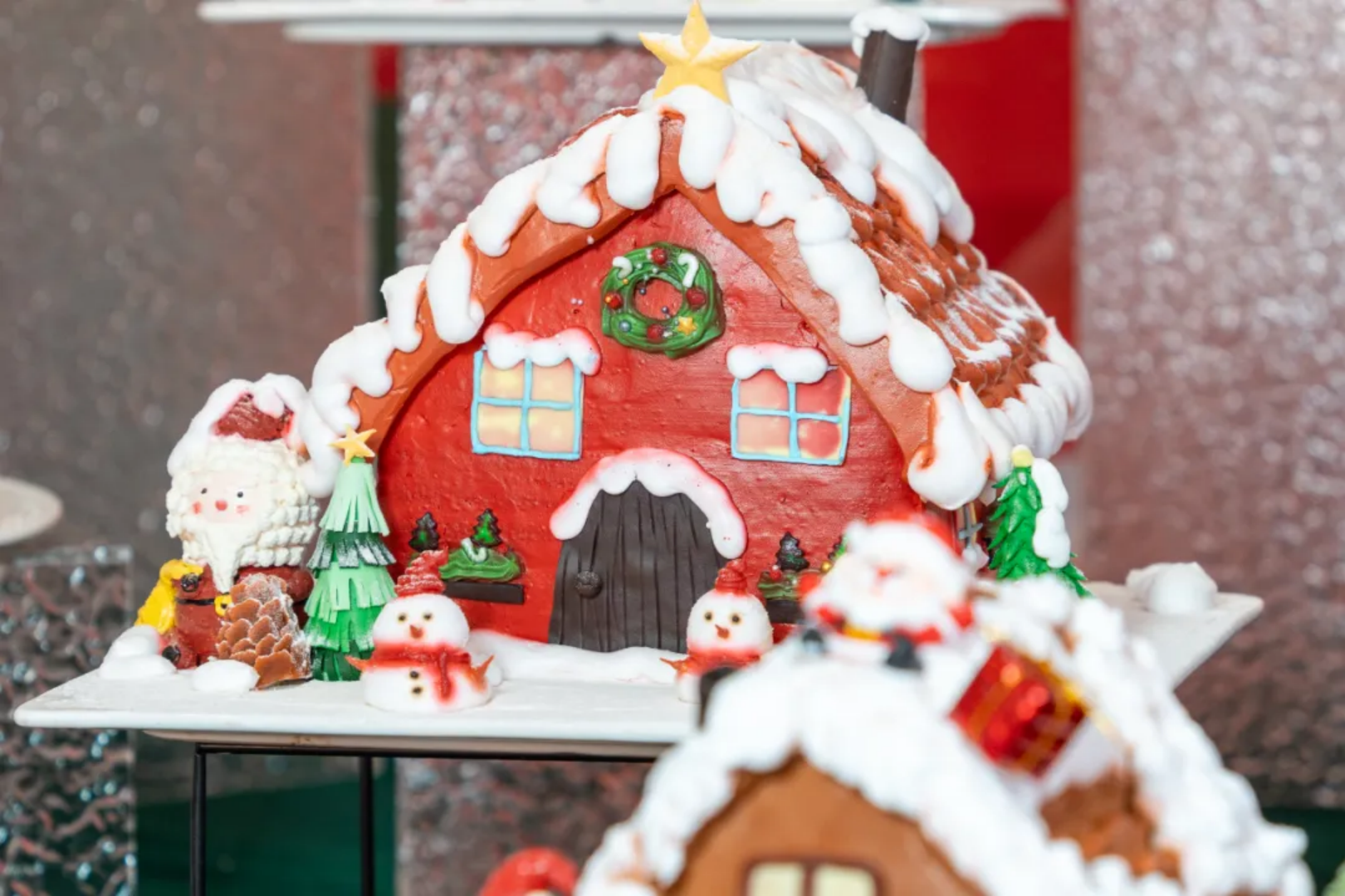 圣诞甜度超标!深圳新东方学子西点作品展,把节日浪漫搬进校园 圣诞甜度超标!深圳新东方学子西点作品展,把节日浪漫搬进校园