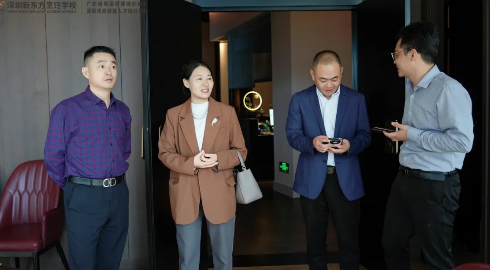校企携手,共绘餐饮人才新蓝图!深圳新东方多场企业考察交流圆满落幕 校企携手,共绘餐饮人才新蓝图!深圳新东方多场企业考察交流圆满落幕