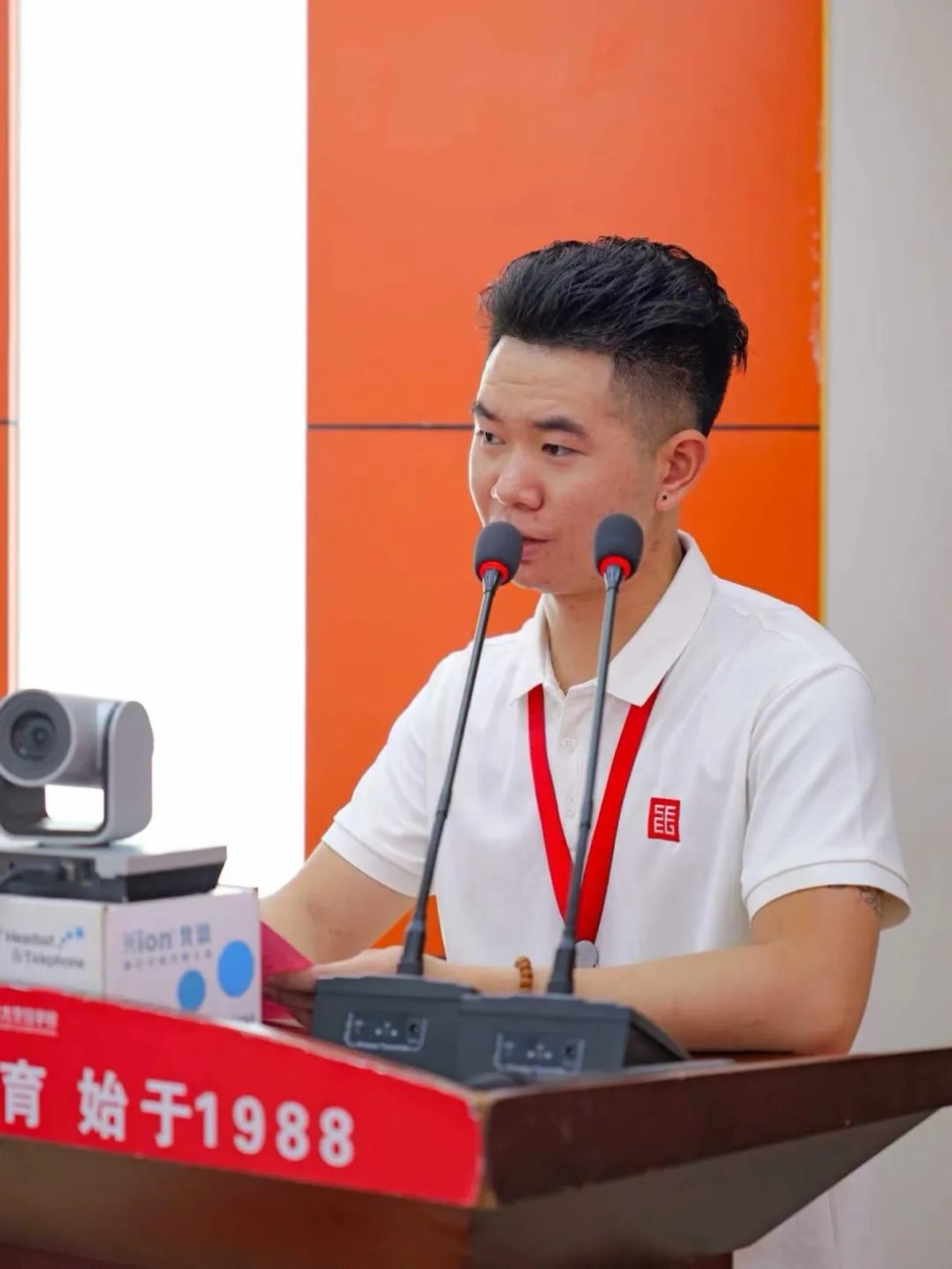笑容不会骗人｜深圳新东方烹饪学校粤菜大厨2502班家长鉴证会圆满举行