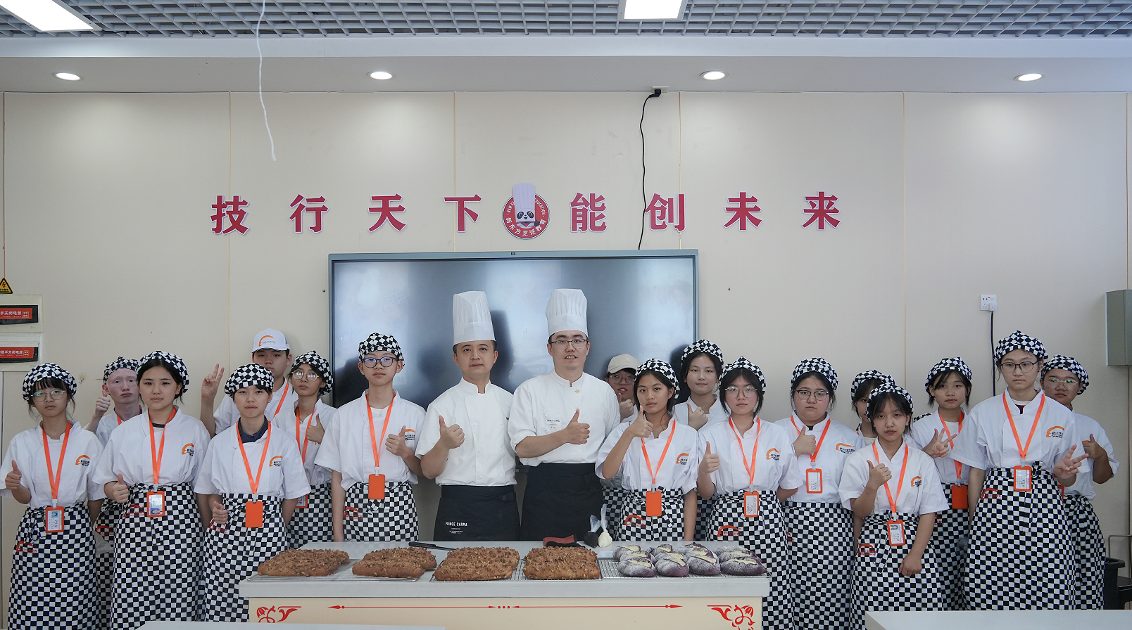 让课堂连接产业！卡玛王子走进深圳新东方烹饪学校，共建技能人才培养桥梁